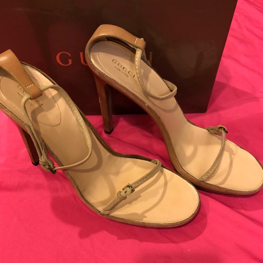 🔥🔥Strappy Gucci Stiletto Sandal🔥🔥
